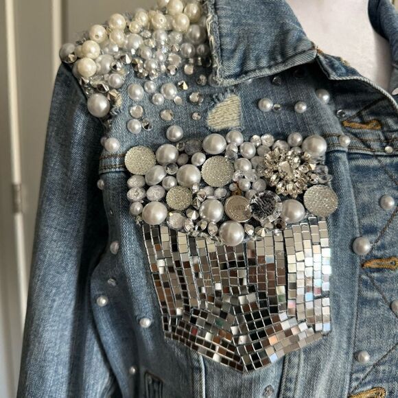 Custom Made Rhinestone and Pearl Bedazzled Disco Fringe Jean Jacket Size L - Picture 8 of 10